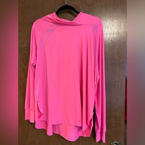 NWT 1x athletic shirt